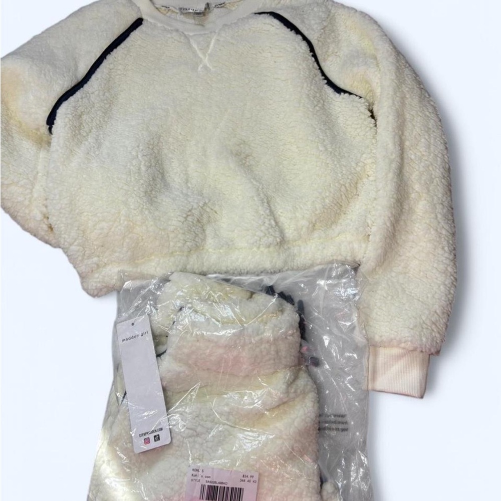 Cozy Cream Fleece Sweater
